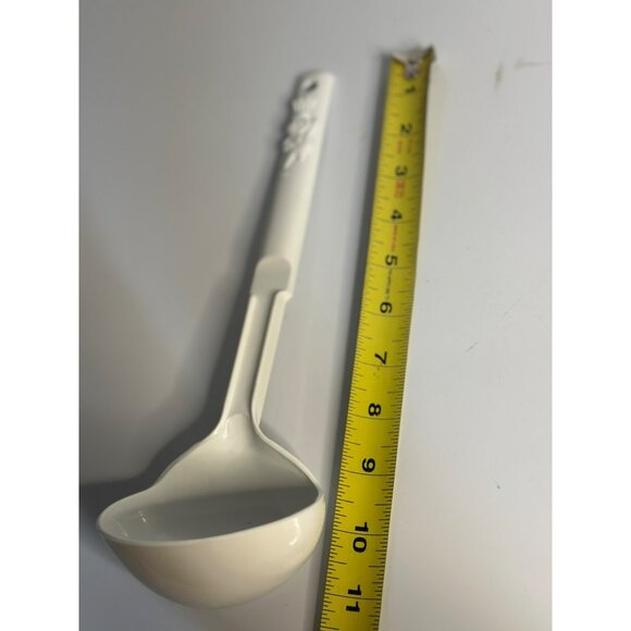 Vintage 1993 Pillsbury Doughboy Plastic Ladle Spoon | White Kitchen Utensil - Picture 6 of 6